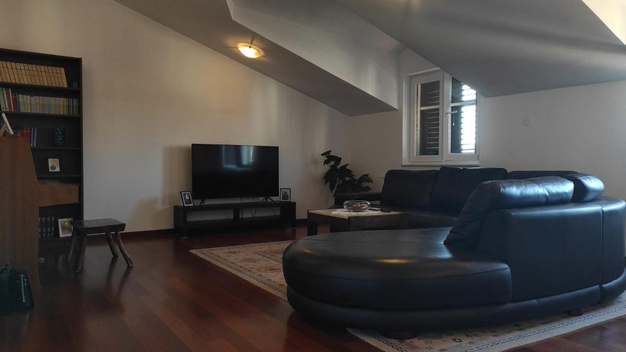 Luxury City Centre Apartment With Stunning View オミシュ エクステリア 写真
