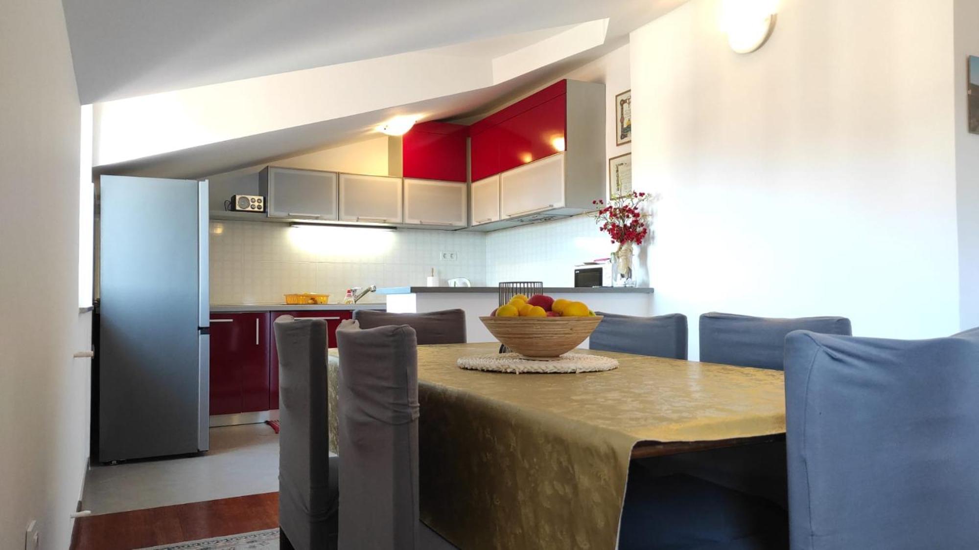Luxury City Centre Apartment With Stunning View オミシュ エクステリア 写真