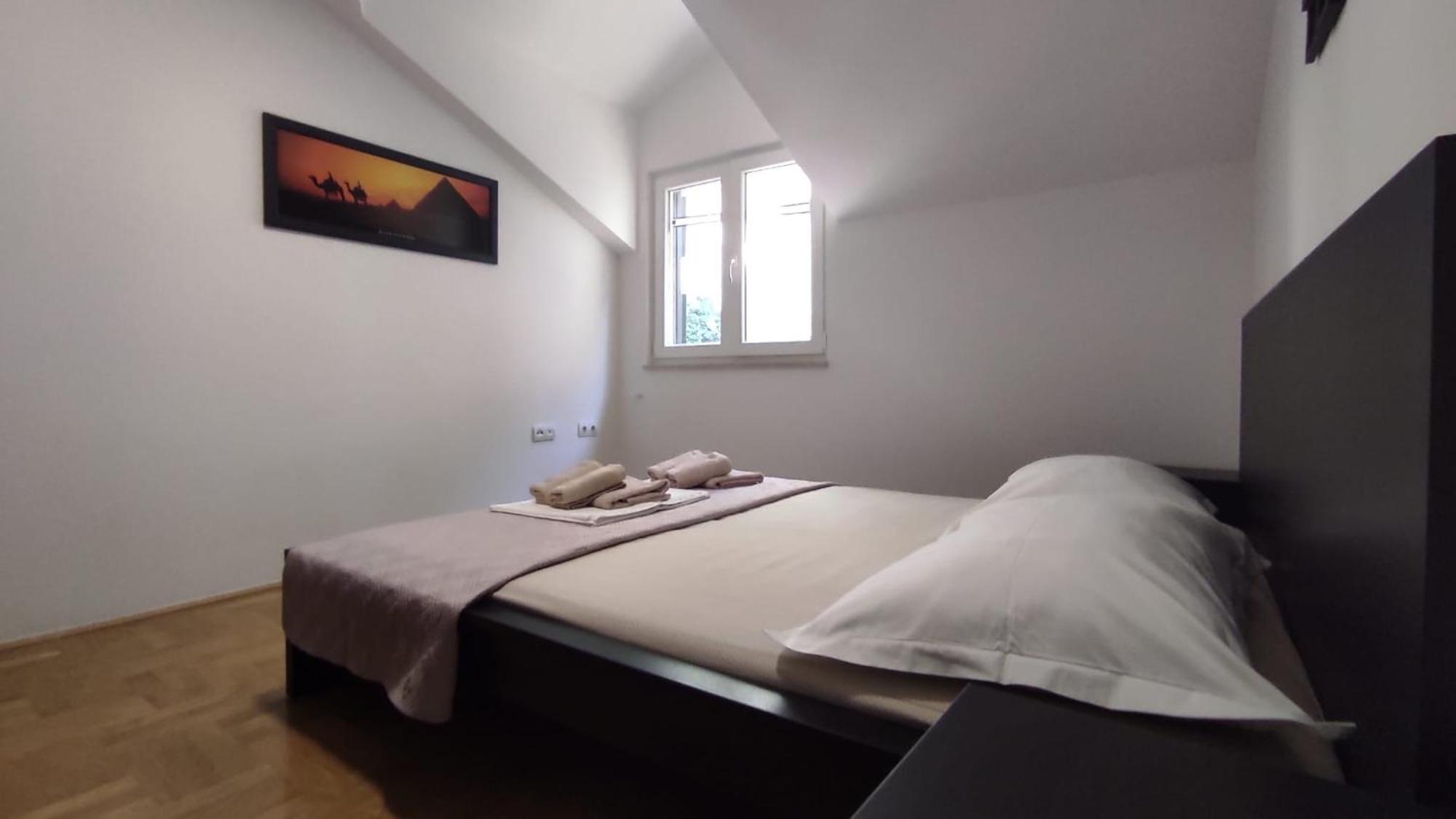 Luxury City Centre Apartment With Stunning View オミシュ エクステリア 写真