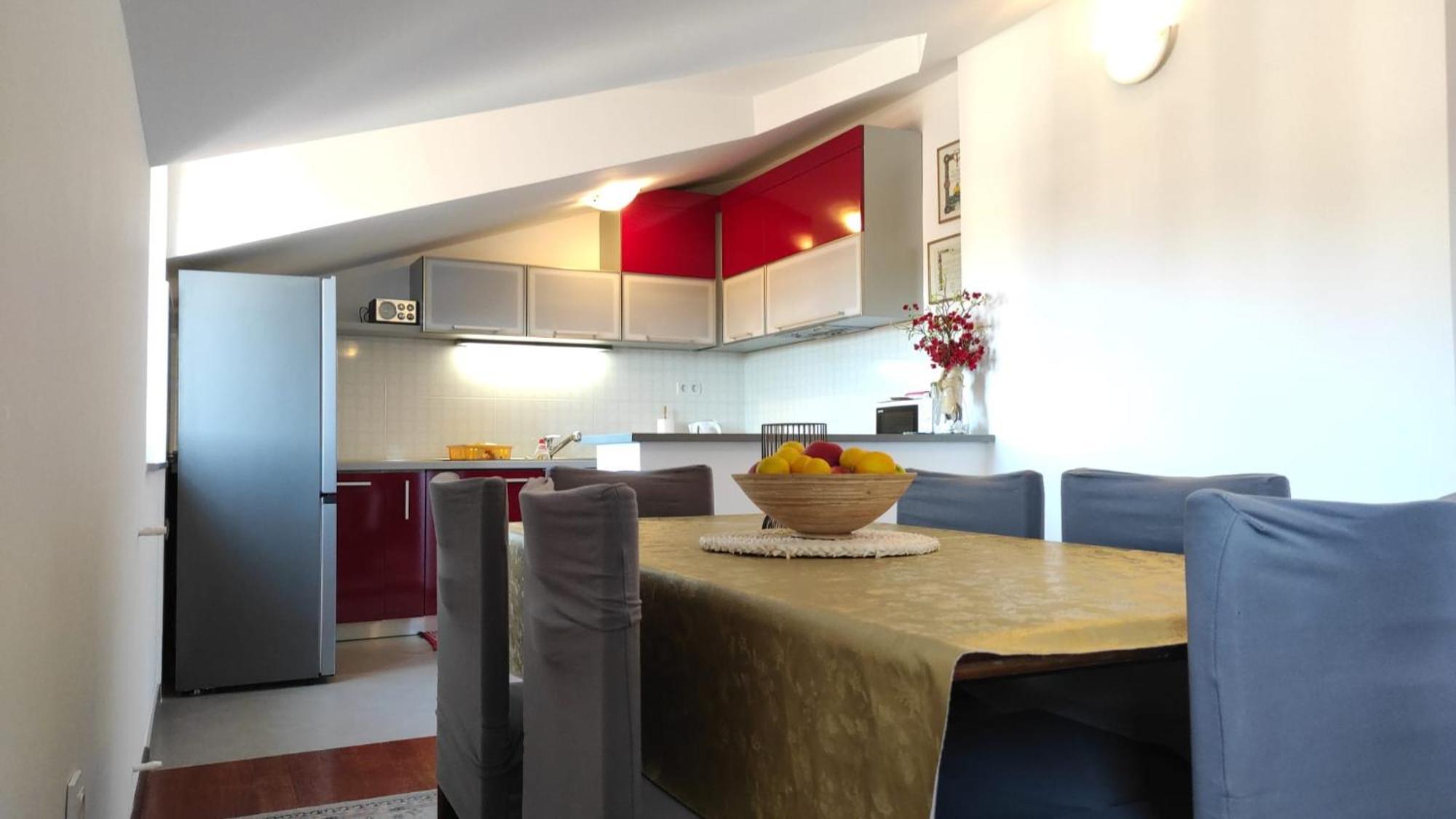 Luxury City Centre Apartment With Stunning View オミシュ エクステリア 写真